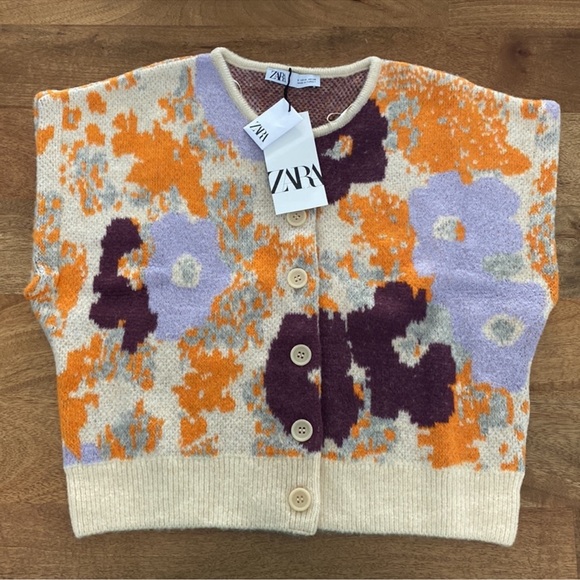 Zara Knit Sweater Vest Size Small NWT Floral Sweater - Picture 5 of 5